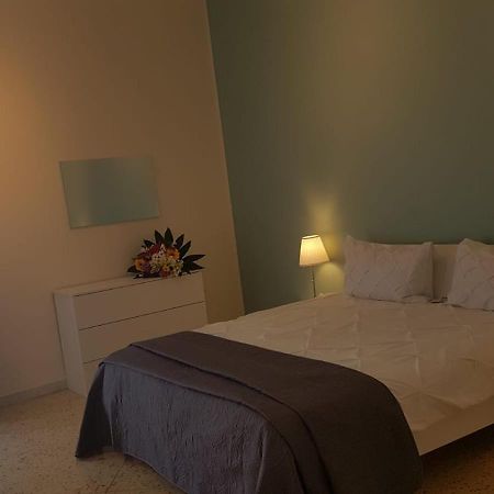 فندق Residenze Benedetto Croce باري المظهر الخارجي الصورة